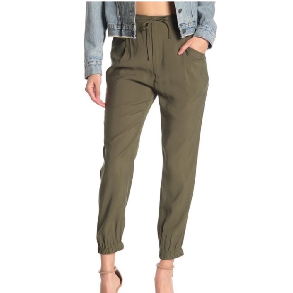 ⚡️Elodie Green Joggers